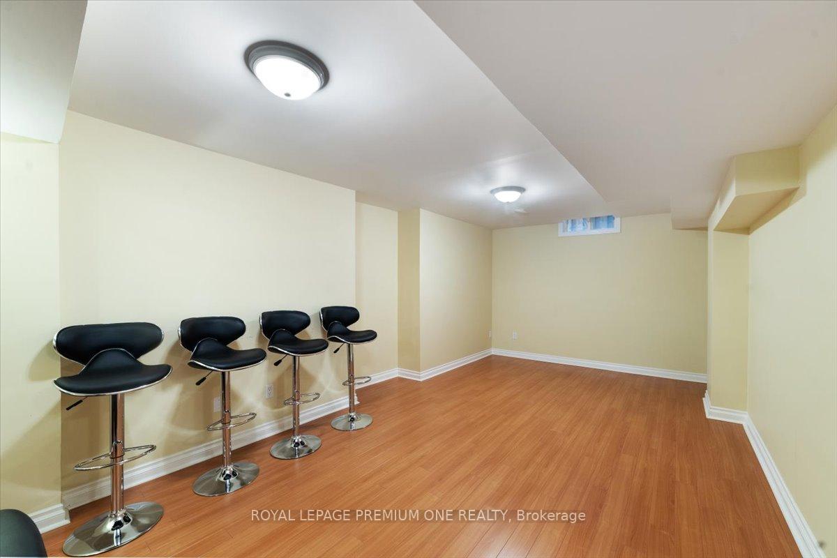 Photo 30 of 45 Forecastle Road, Vaughan, Patterson — HOMEH