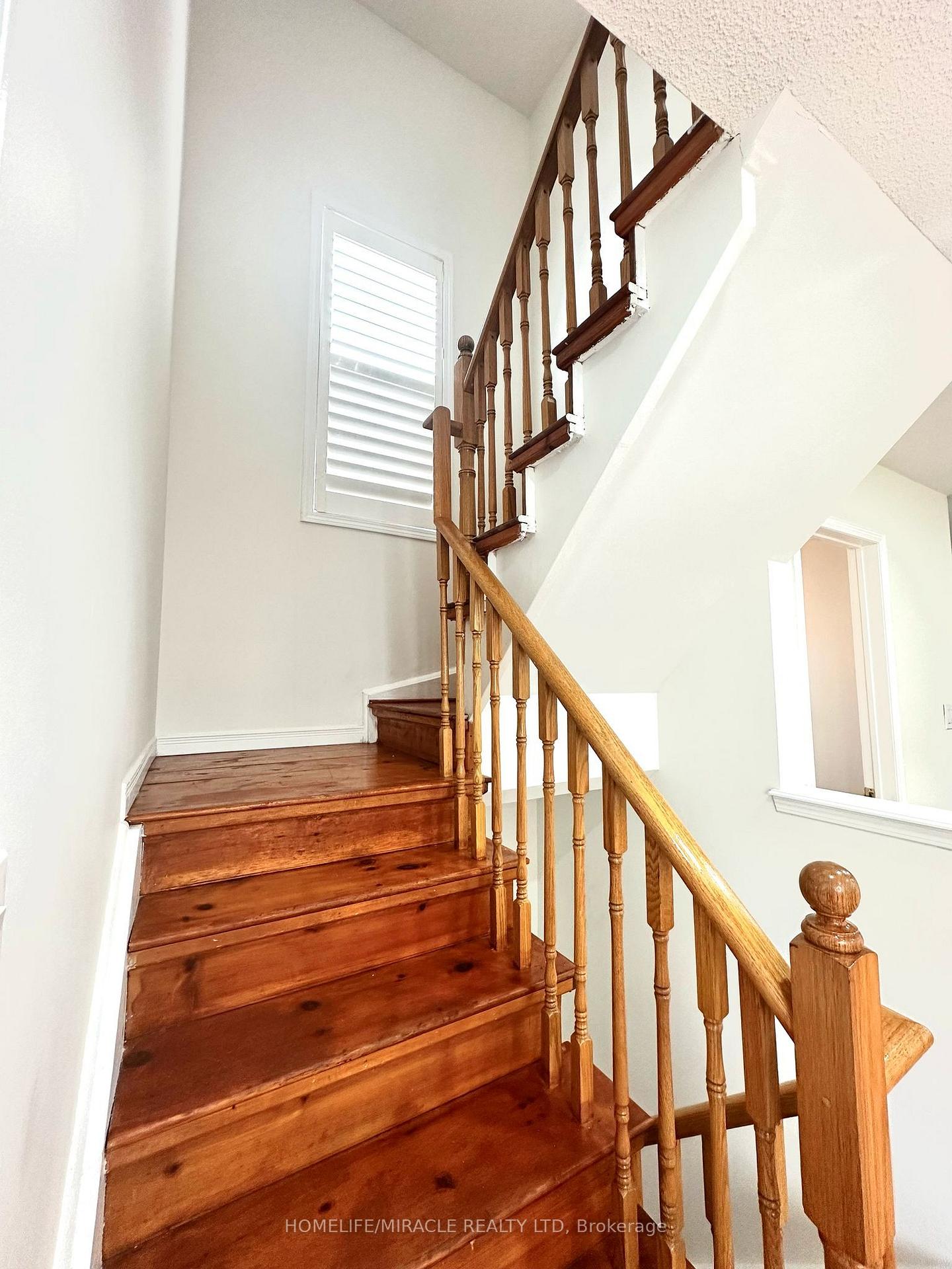 Photo 9 of 23 Webbford Street, Ajax, South West — HOMEH