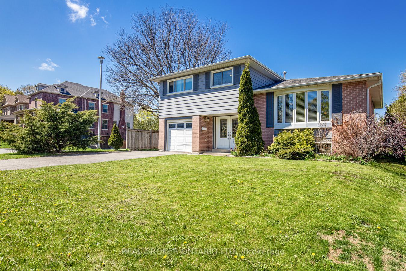 Photo 38 of 44 Mark Street, Aurora, Aurora Village — HOMEH