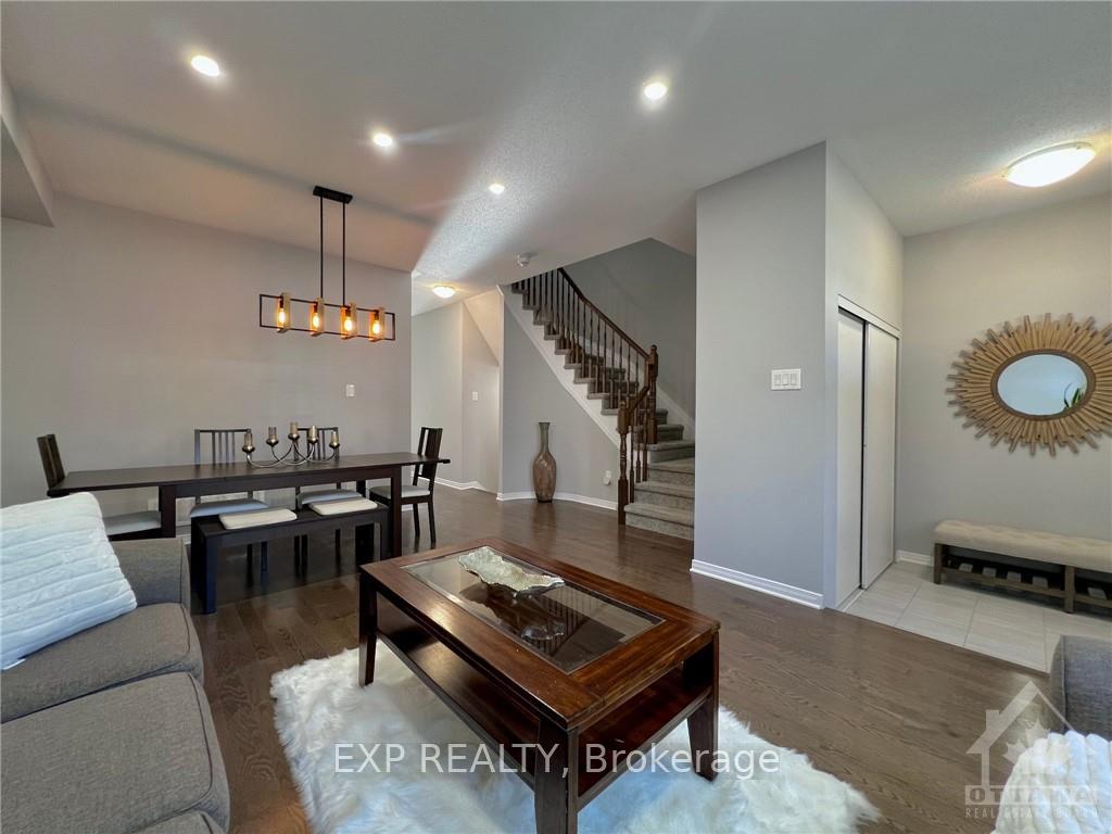 Photo 5 of 342 Sweetflag Street, Ottawa, Barrhaven - Longfields — HOMEH