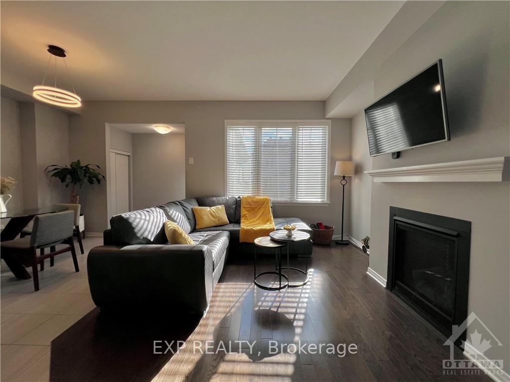 Photo 11 of 342 Sweetflag Street, Ottawa, Barrhaven - Longfields — HOMEH