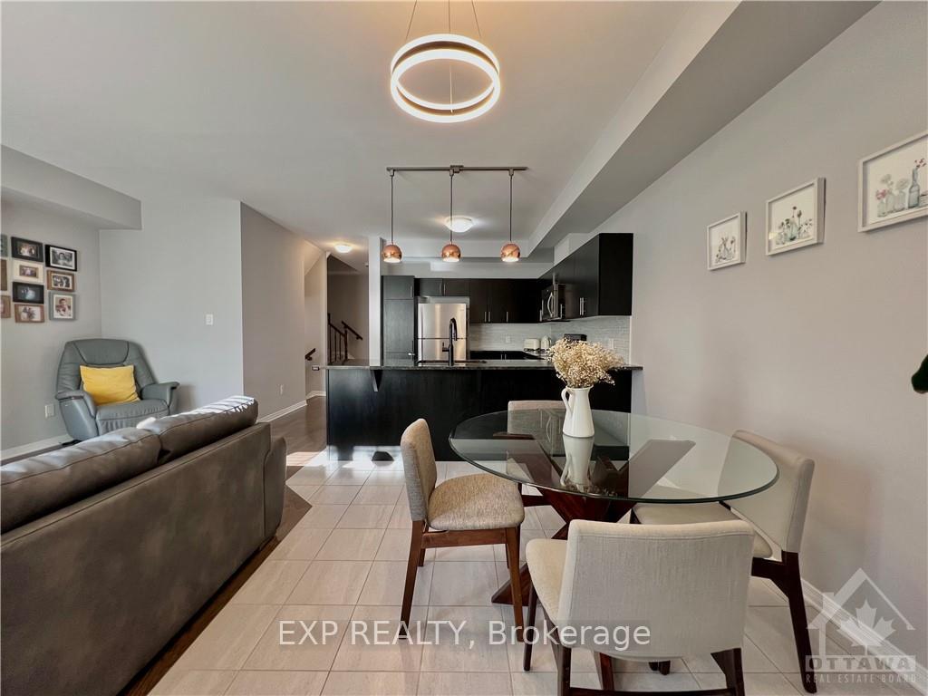 Photo 12 of 342 Sweetflag Street, Ottawa, Barrhaven - Longfields — HOMEH
