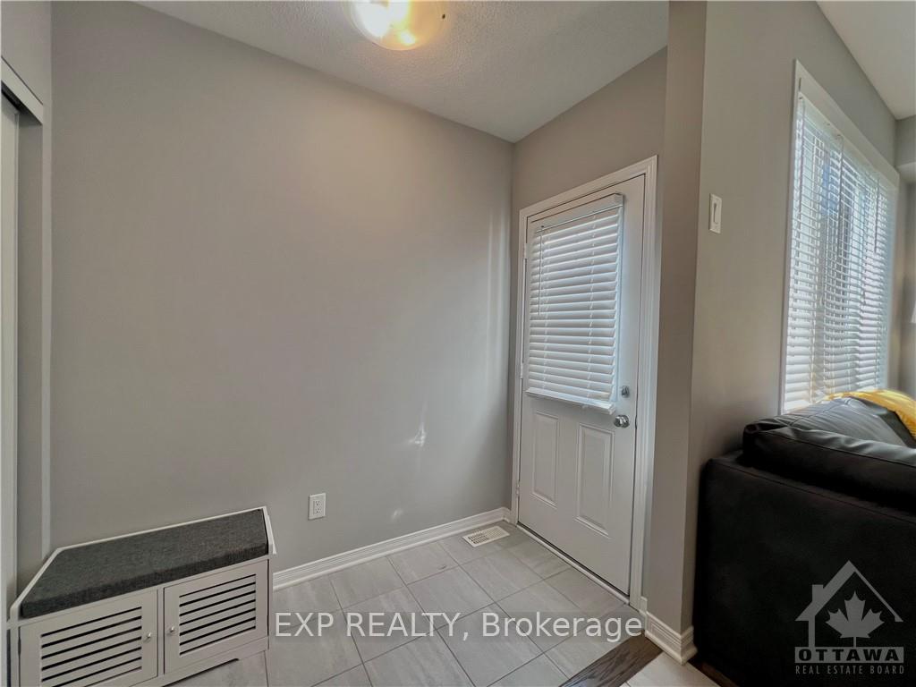 Photo 13 of 342 Sweetflag Street, Ottawa, Barrhaven - Longfields — HOMEH