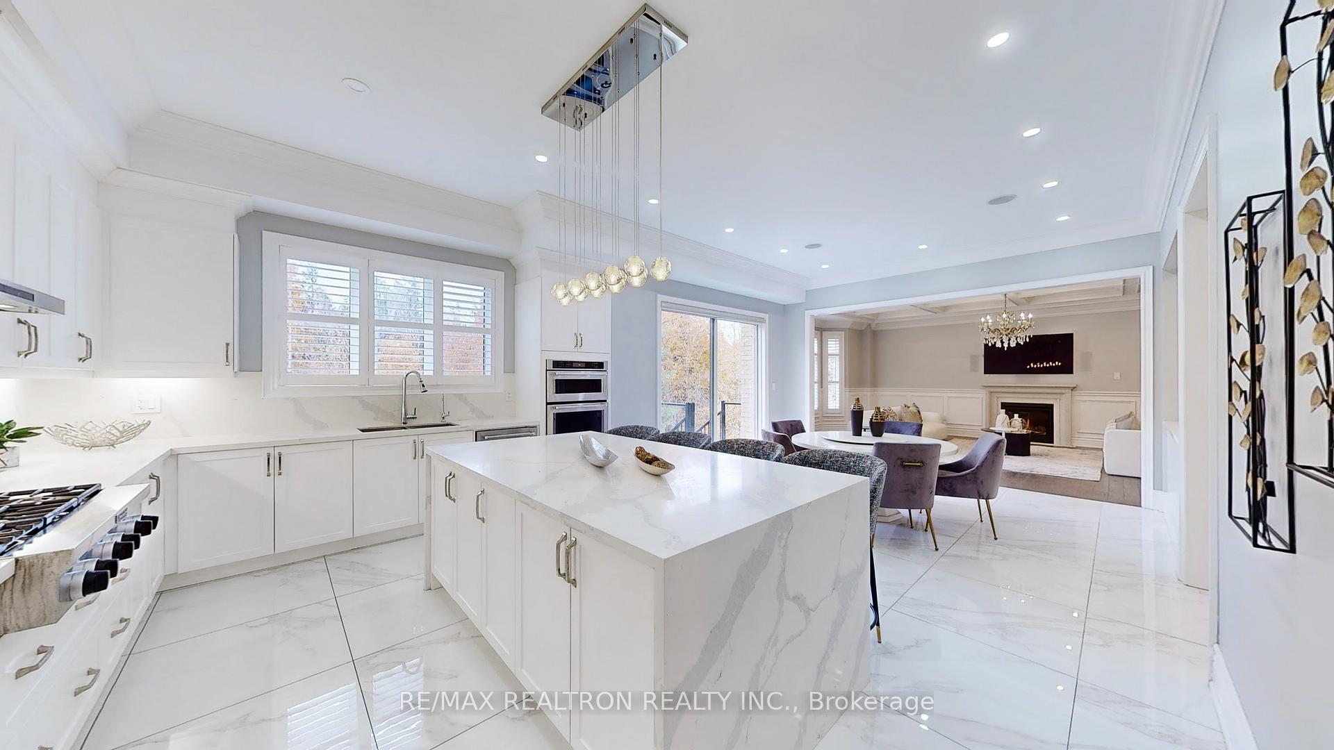 Photo 10 of 260 Stormont Trail, Vaughan, Vellore Village — HOMEH