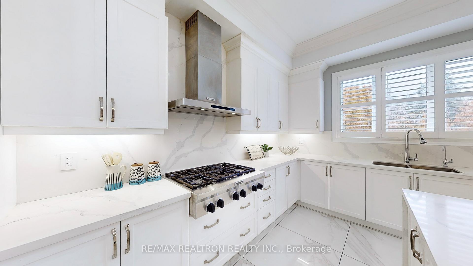 Photo 11 of 260 Stormont Trail, Vaughan, Vellore Village — HOMEH