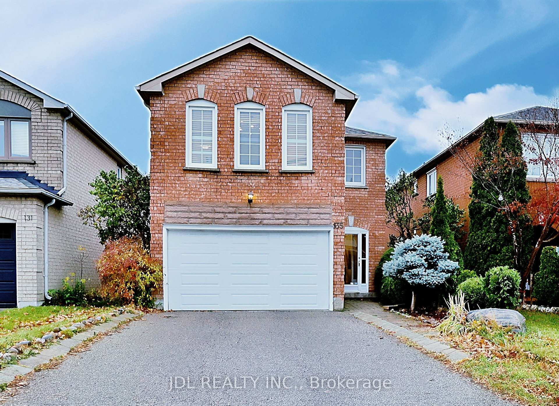 Front of 135 Stonebriar Drive