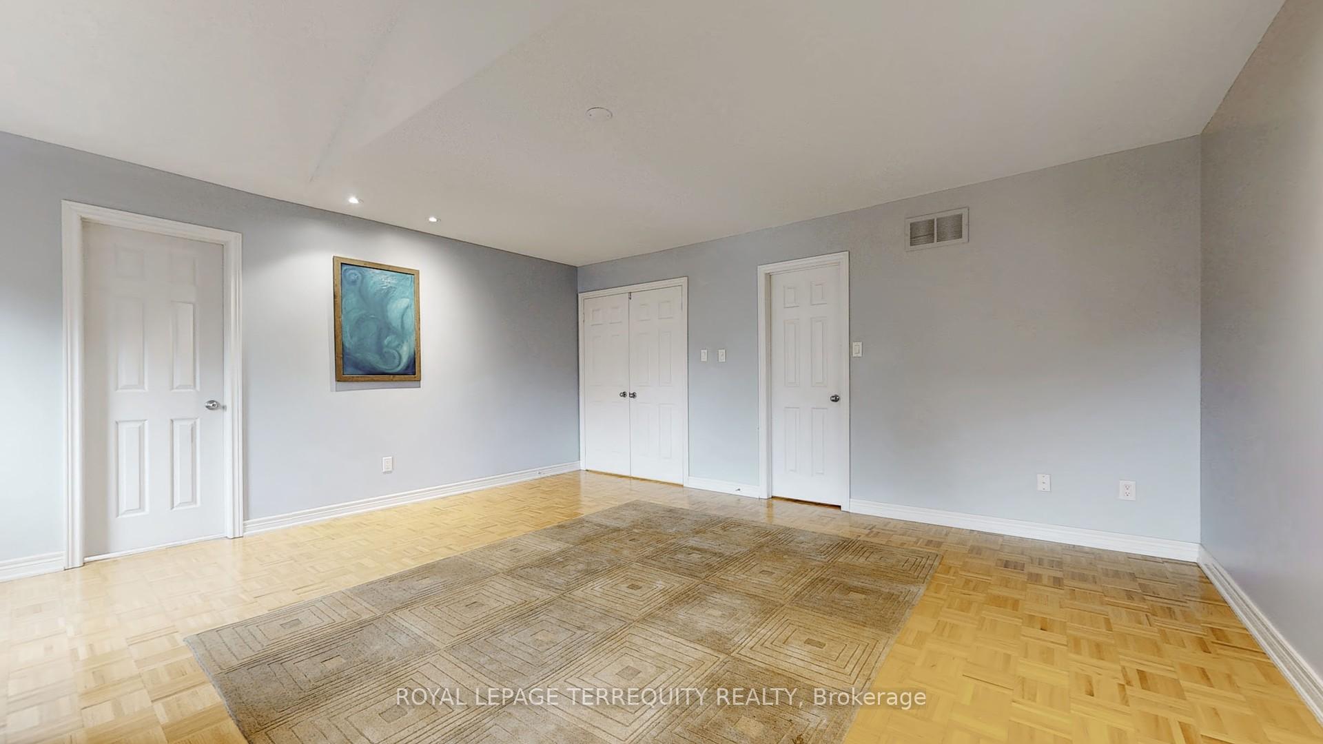 Photo 19 of 120 Guery Crescent, Vaughan, East Woodbridge — HOMEH