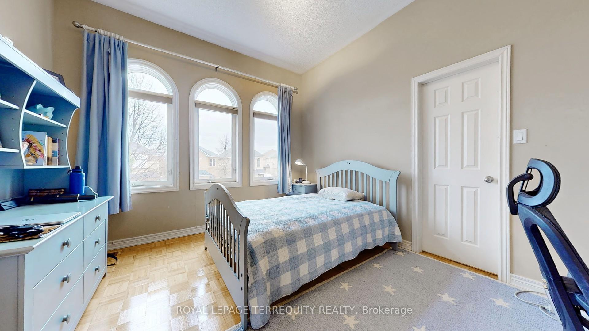Photo 22 of 120 Guery Crescent, Vaughan, East Woodbridge — HOMEH