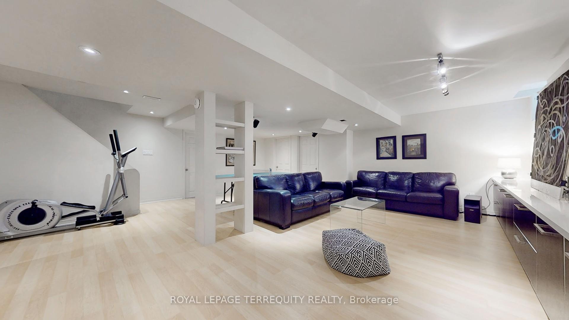 Photo 30 of 120 Guery Crescent, Vaughan, East Woodbridge — HOMEH