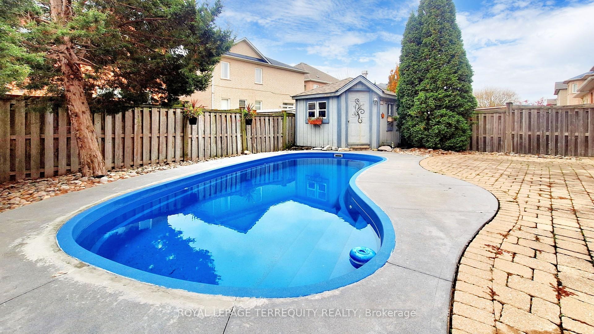 Photo 37 of 120 Guery Crescent, Vaughan, East Woodbridge — HOMEH