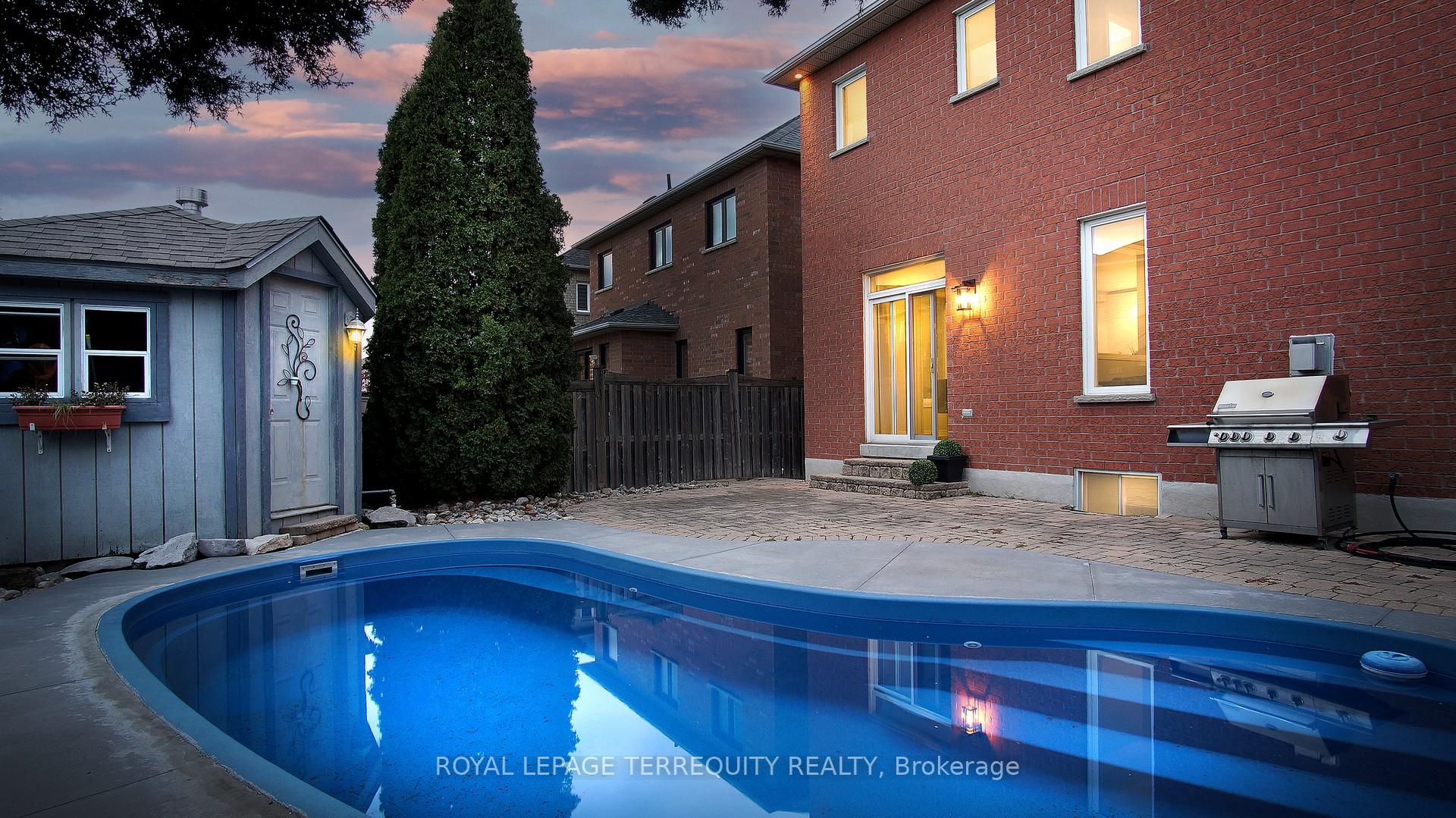 Photo 39 of 120 Guery Crescent, Vaughan, East Woodbridge — HOMEH