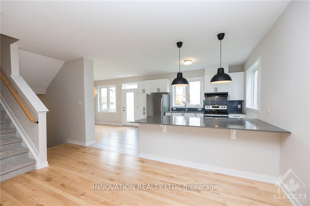 Photo 9 of 261 Surface Lane, Ottawa, Barrhaven - Half Moon Bay — HOMEH