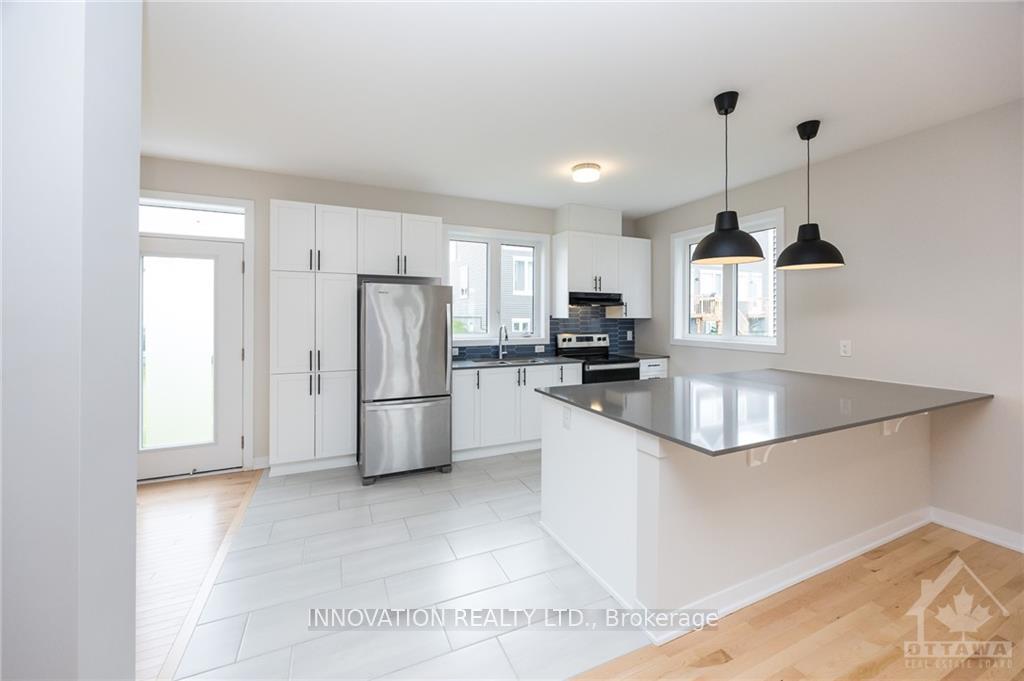 Photo 10 of 261 Surface Lane, Ottawa, Barrhaven - Half Moon Bay — HOMEH