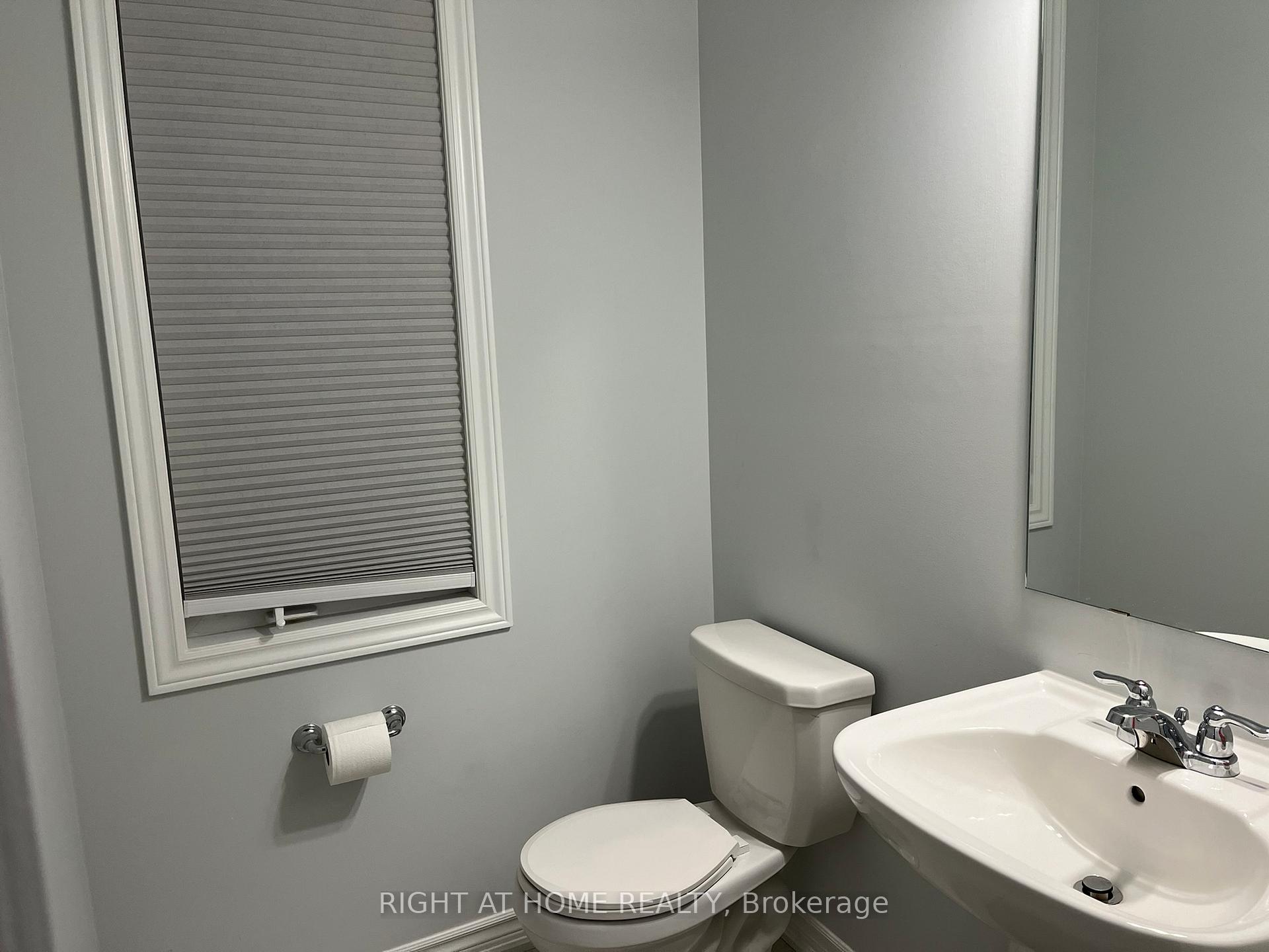 Photo 3 of 702 Perseus Avenue, Ottawa, Barrhaven - Half Moon Bay — HOMEH