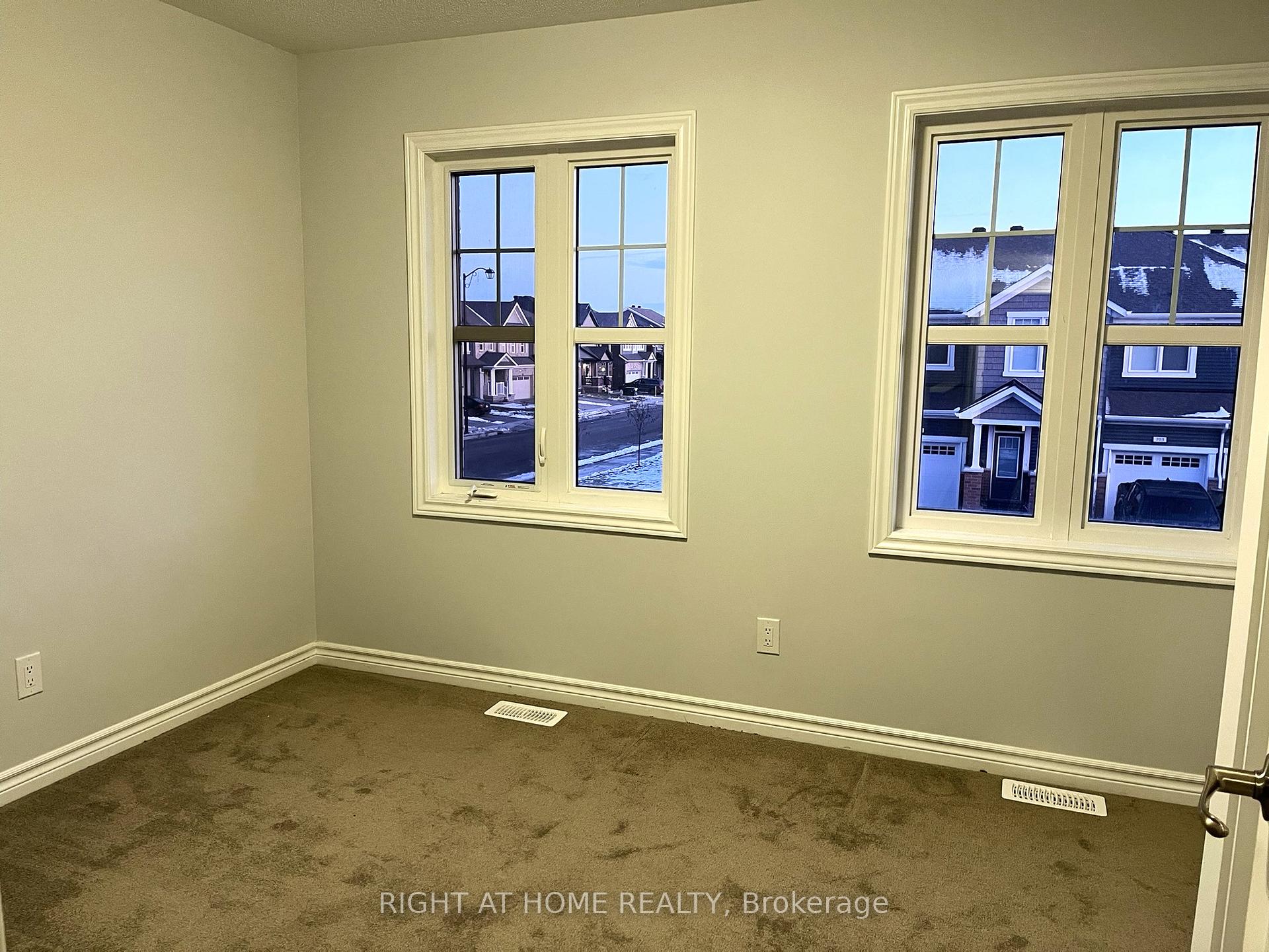 Photo 28 of 702 Perseus Avenue, Ottawa, Barrhaven - Half Moon Bay — HOMEH