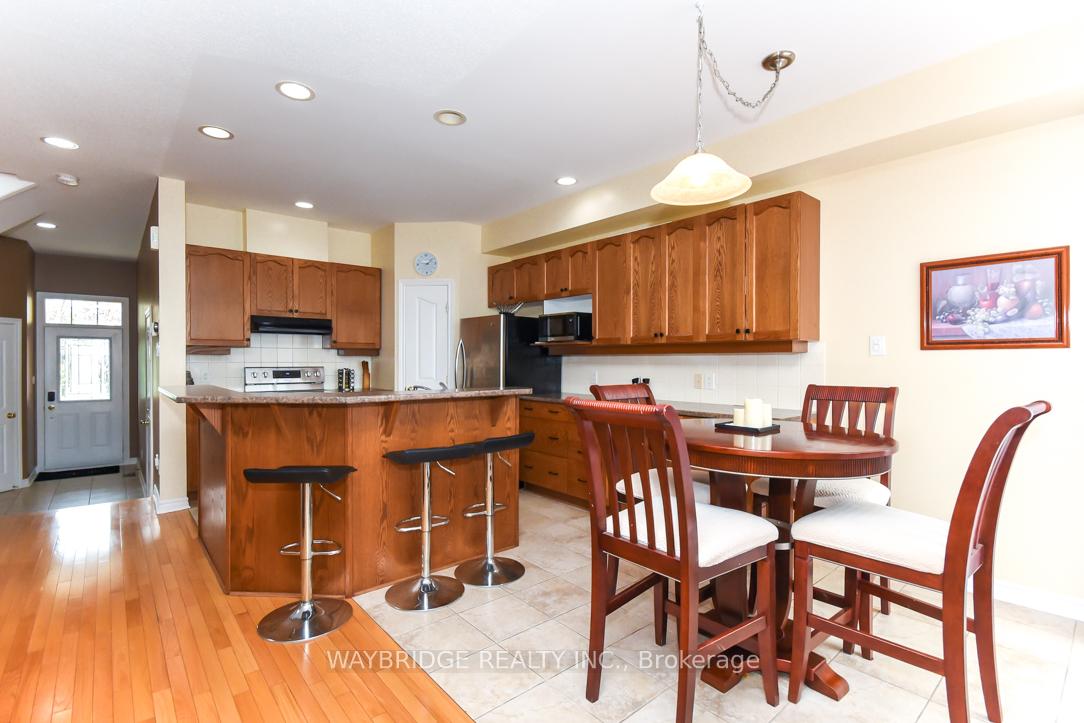 Photo 8 of 220 Jersey Tea Circle, Ottawa, Riverside South/Gloucester Glen — HOMEH