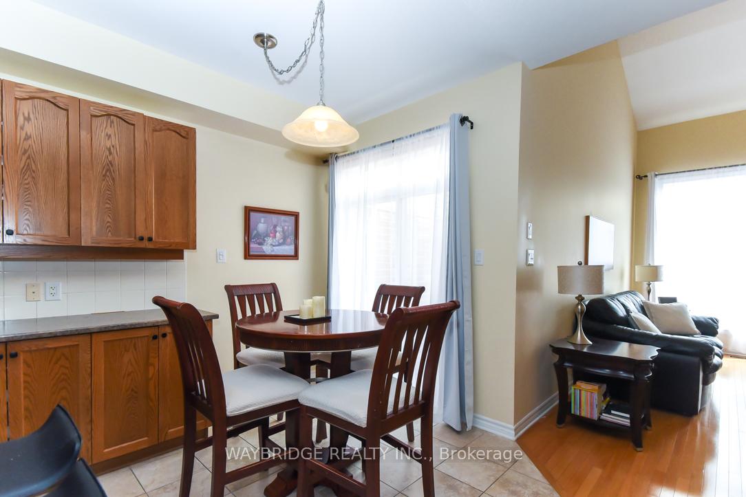 Photo 9 of 220 Jersey Tea Circle, Ottawa, Riverside South/Gloucester Glen — HOMEH