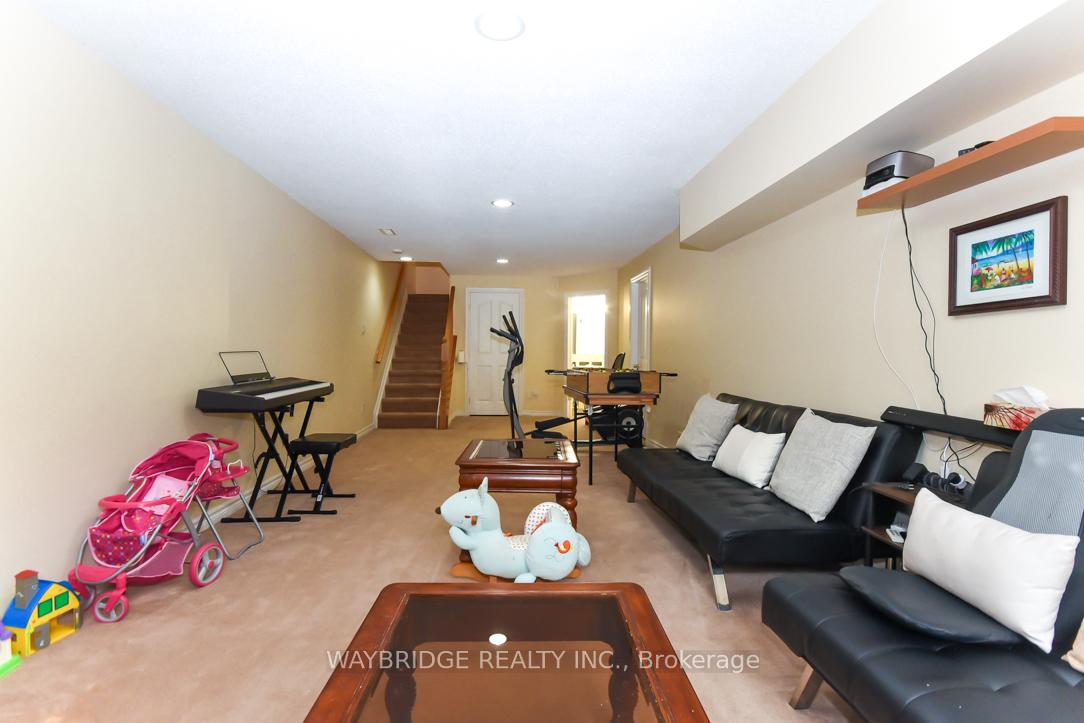 Photo 20 of 220 Jersey Tea Circle, Ottawa, Riverside South/Gloucester Glen — HOMEH