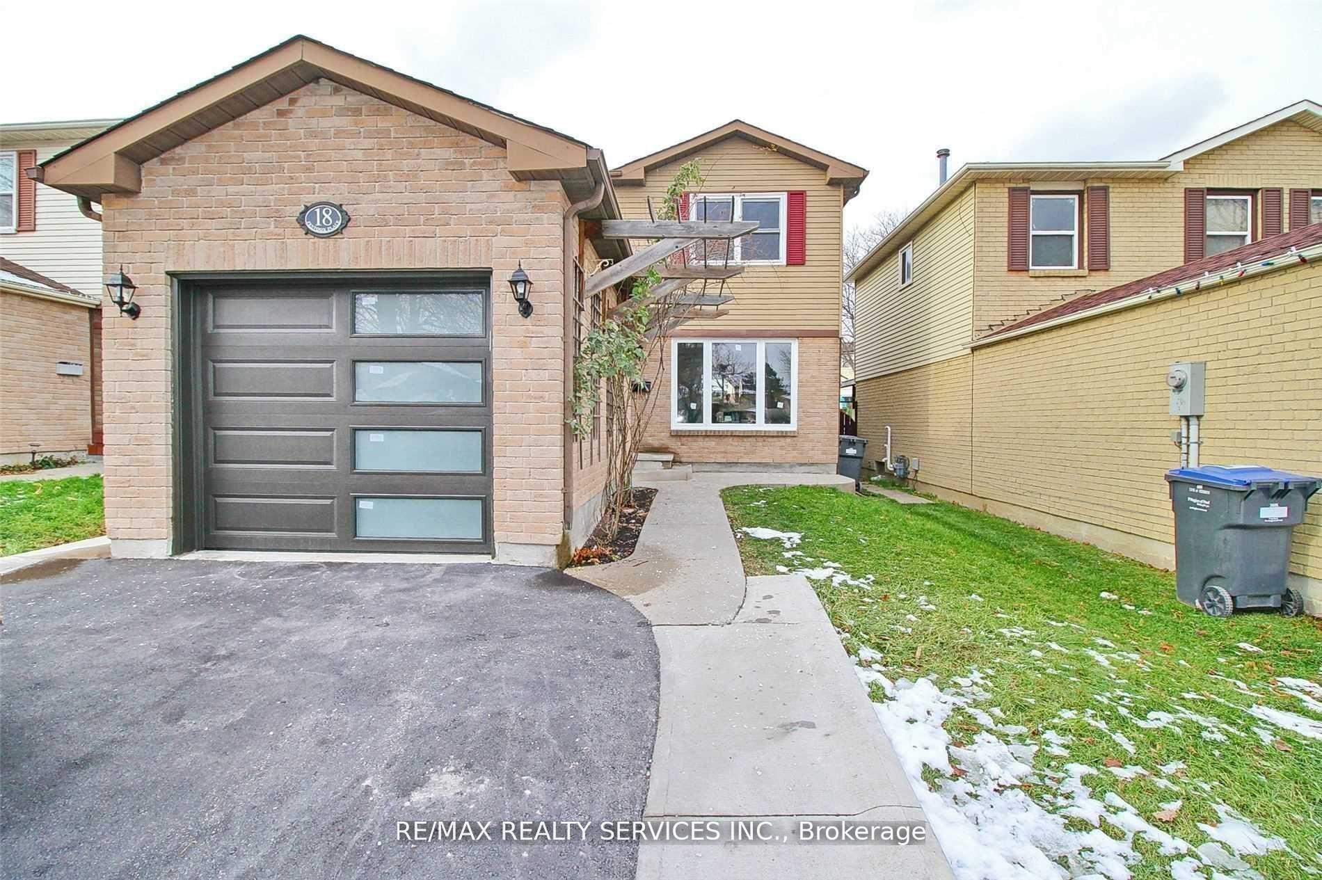 Photo 2 of 18 Festoon Place, Brampton, Southgate — HOMEH