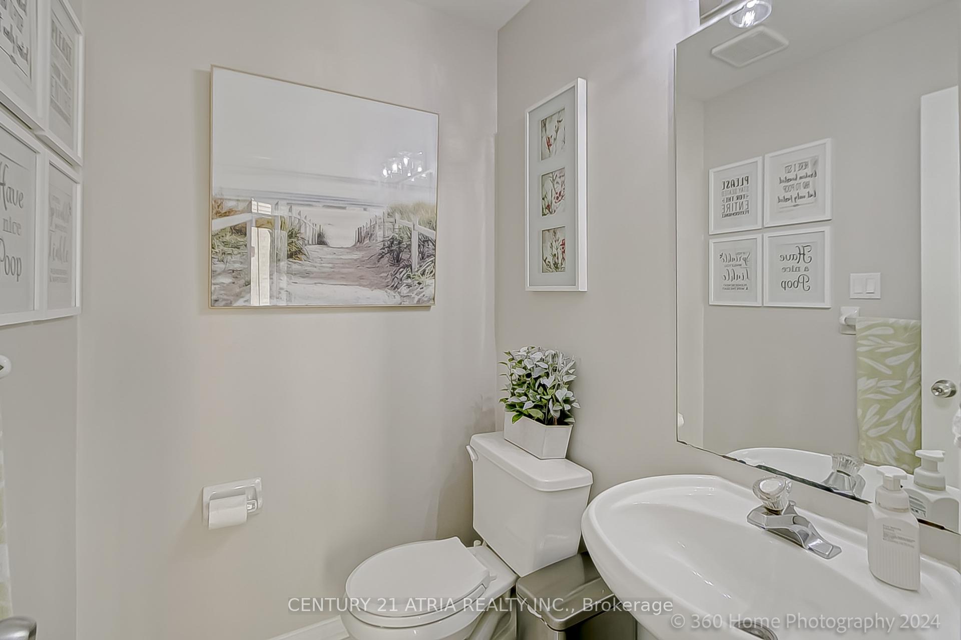 Photo 13 of 122 Denton Circle, Vaughan, Maple — HOMEH
