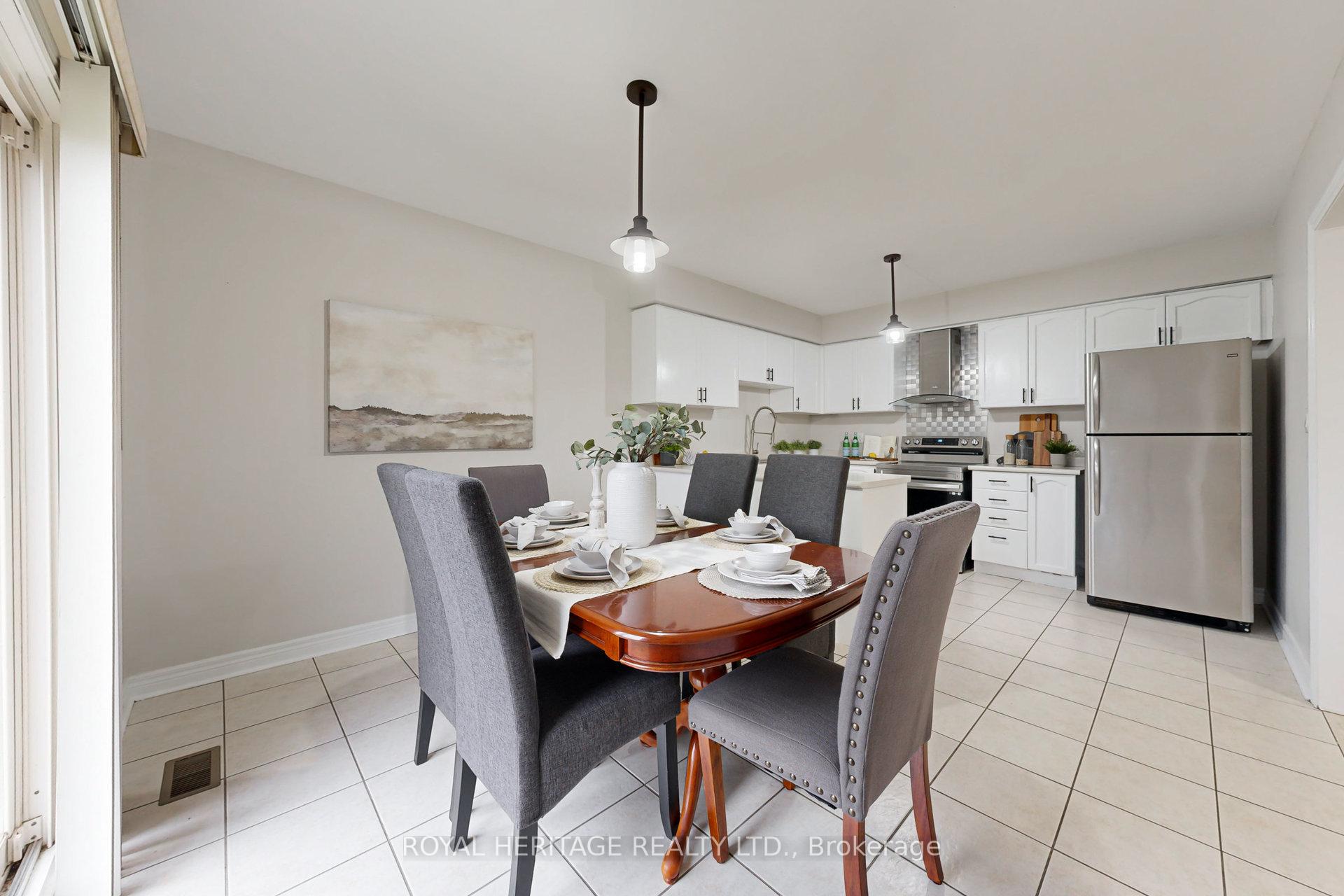 Photo 5 of 154 Queen Isabella Crescent, Vaughan, Vellore Village — HOMEH
