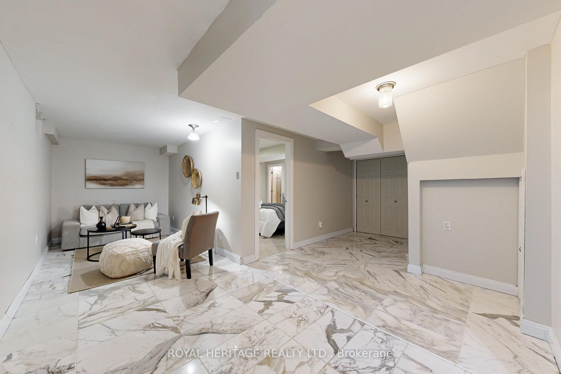 Photo 23 of 154 Queen Isabella Crescent, Vaughan, Vellore Village — HOMEH