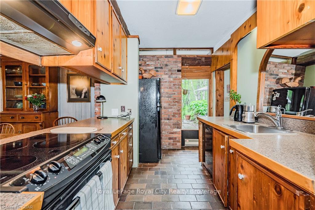 Photo 22 of 1159 Campbellville Road, Milton, Rural Milton West — HOMEH