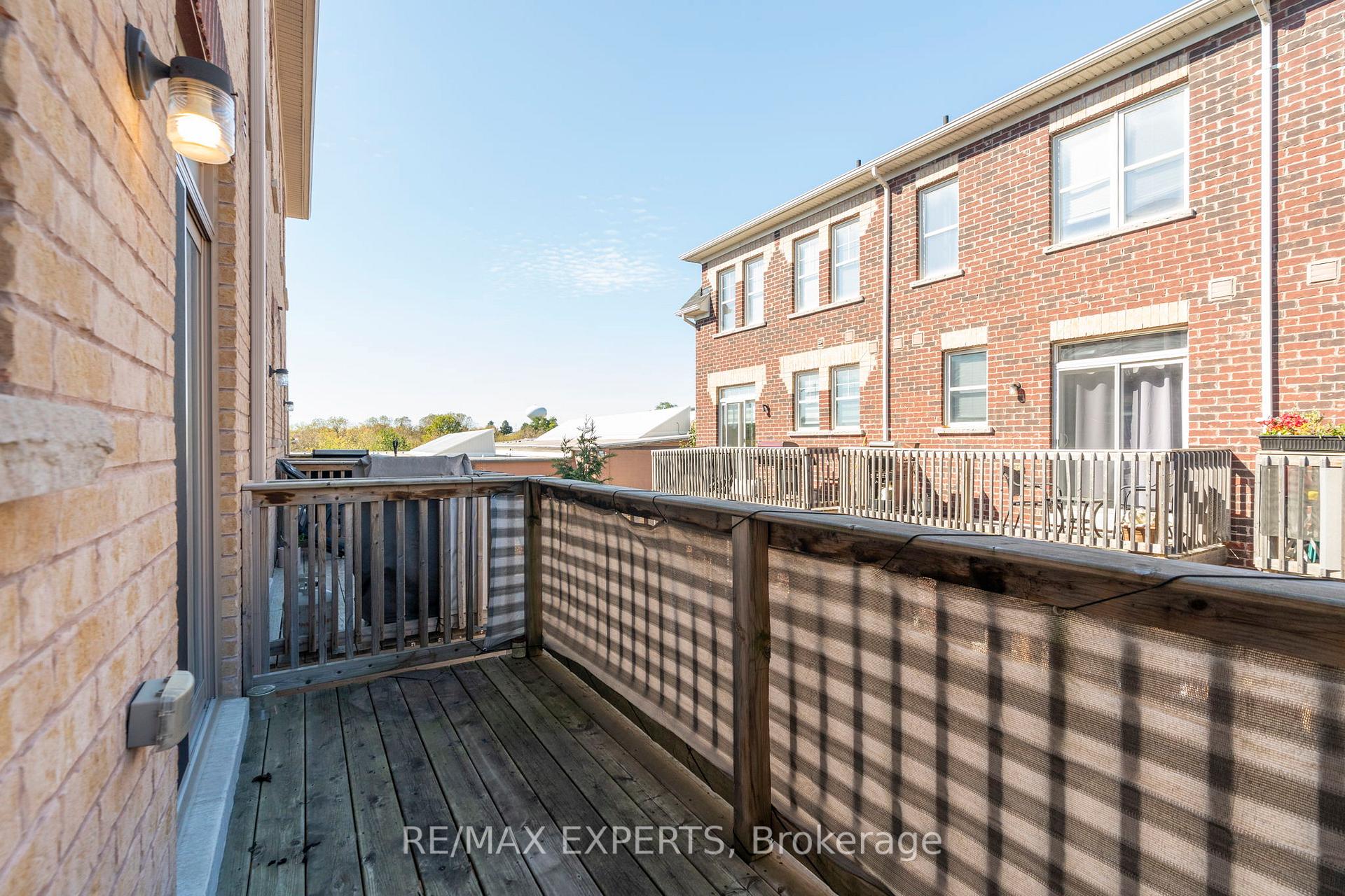 Photo 20 of Unit 16, 10 Porter Avenue W, Vaughan, West Woodbridge — HOMEH