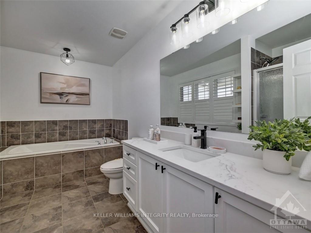 Photo 15 of 524 Bretby Crescent, Ottawa, Barrhaven - Cedargrove/Fraserdale — HOMEH