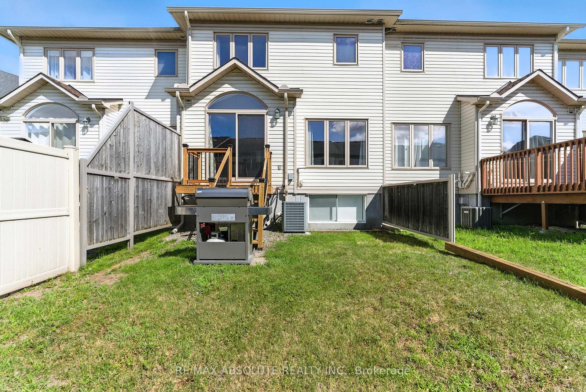 Photo 33 of 150 Garrity Crescent, Ottawa, Barrhaven - Strandherd — HOMEH