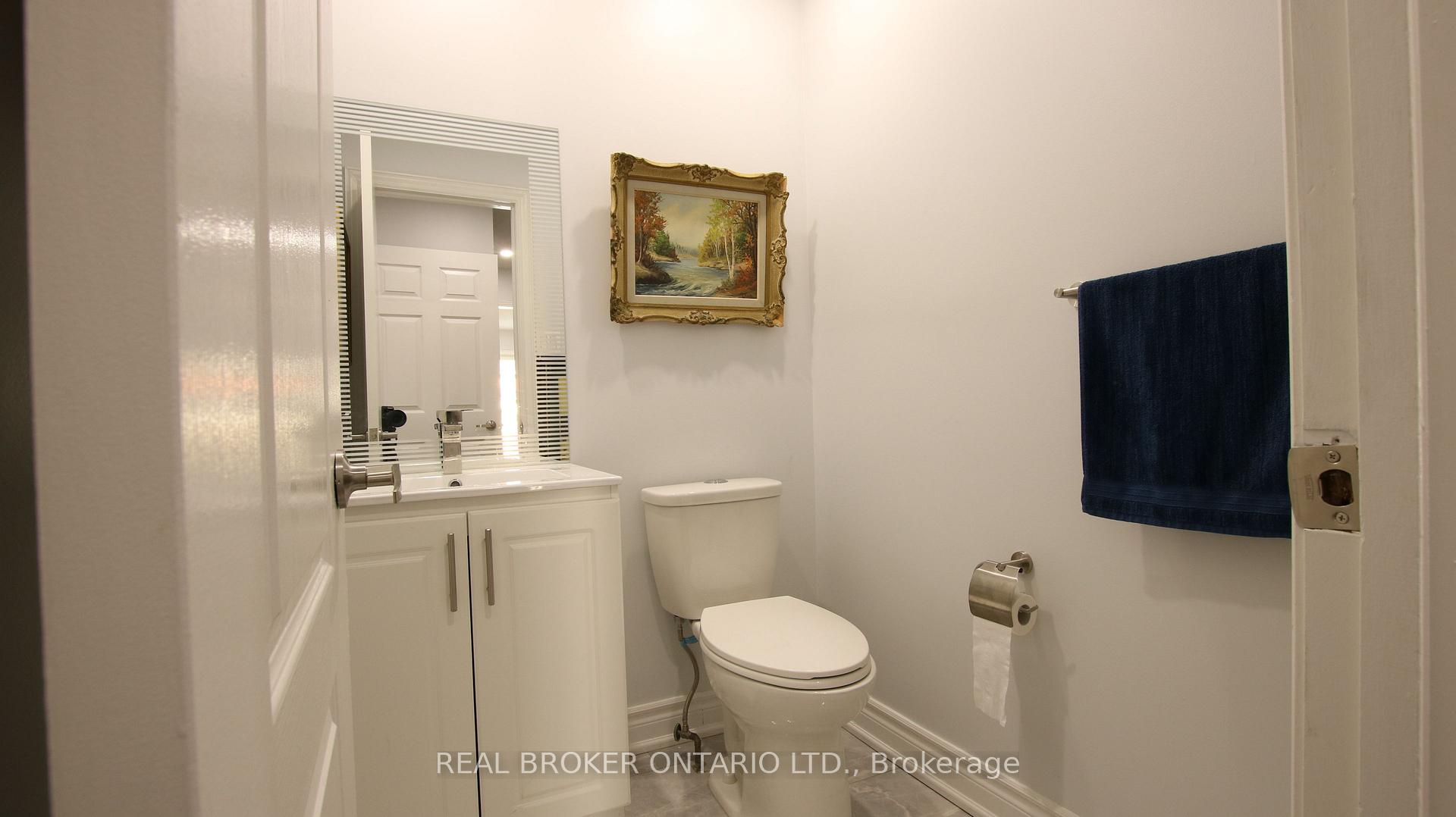 Photo 7 of 3 Phelps Drive, Brampton, Northwood Park — HOMEH