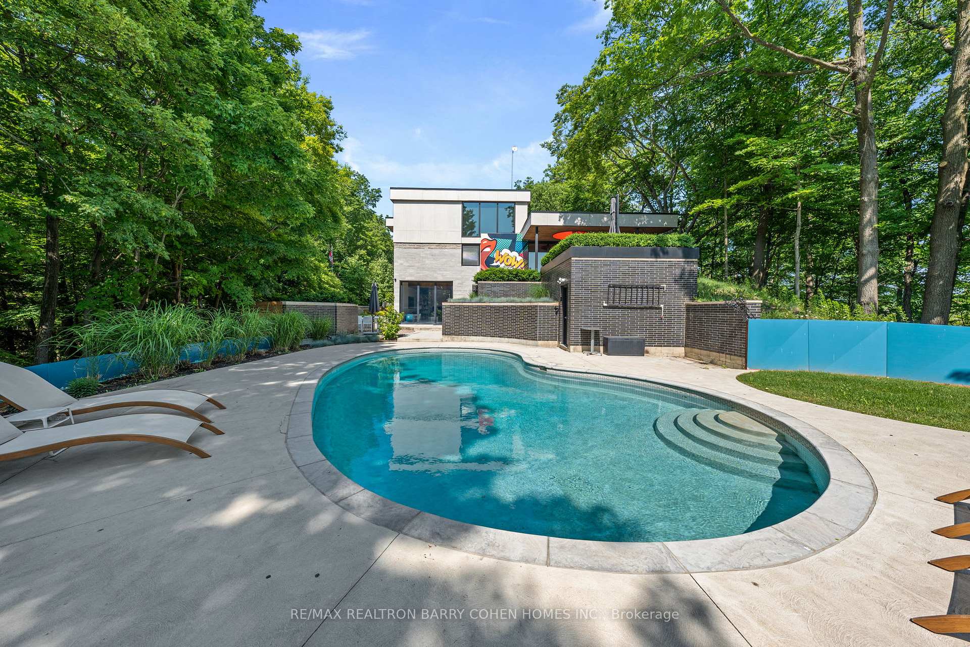Photo 6 of 10320 Pine Valley Drive, Vaughan, Vellore Village — HOMEH