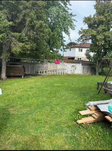 Photo 8 of 21 Edenridge Drive, Brampton, Southgate — HOMEH