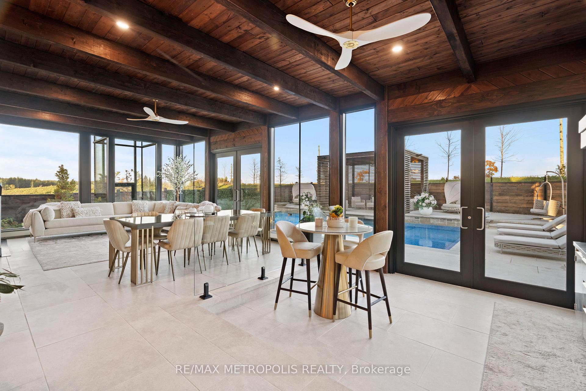 Photo 31 of 129 Endless Circle, Vaughan, Kleinburg — HOMEH
