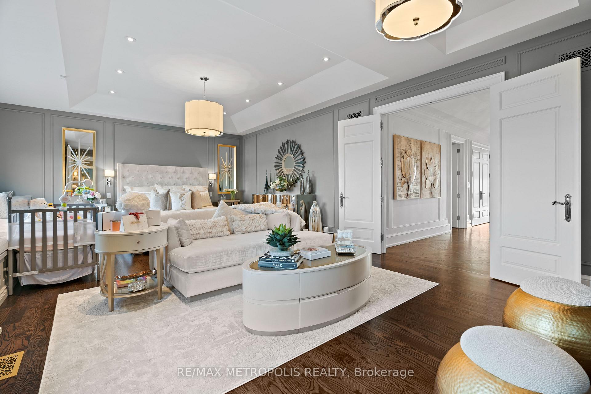 Photo 15 of 129 Endless Circle, Vaughan, Kleinburg — HOMEH