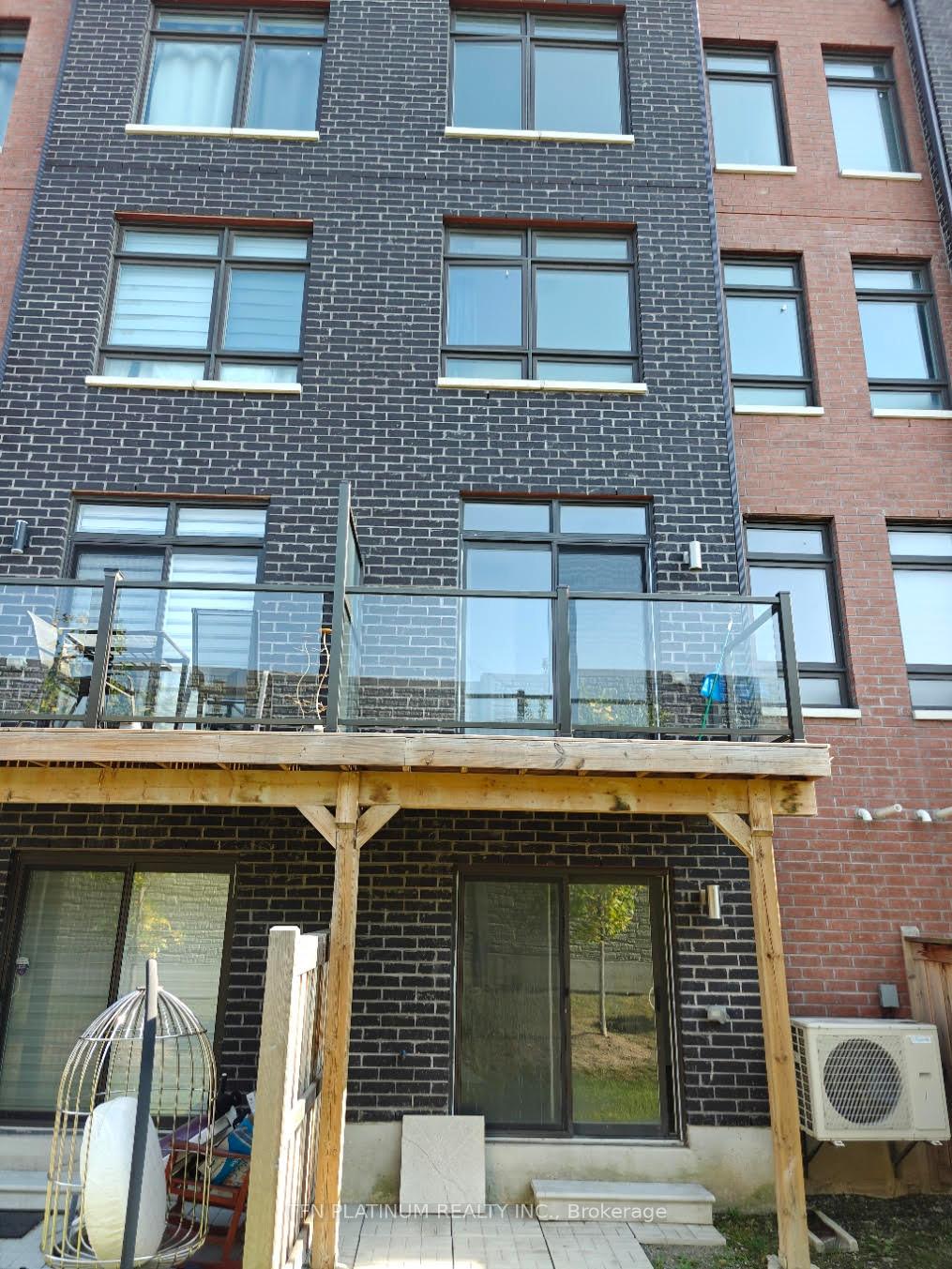 Front of 234 Dalhousie Street