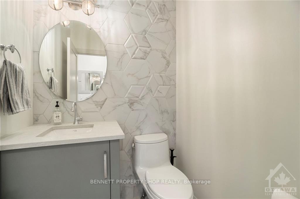 Photo 12 of 61 Berrigan Drive, Ottawa, Barrhaven - Longfields — HOMEH