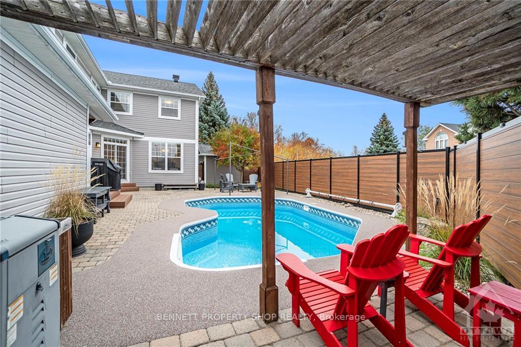 Photo 27 of 61 Berrigan Drive, Ottawa, Barrhaven - Longfields — HOMEH