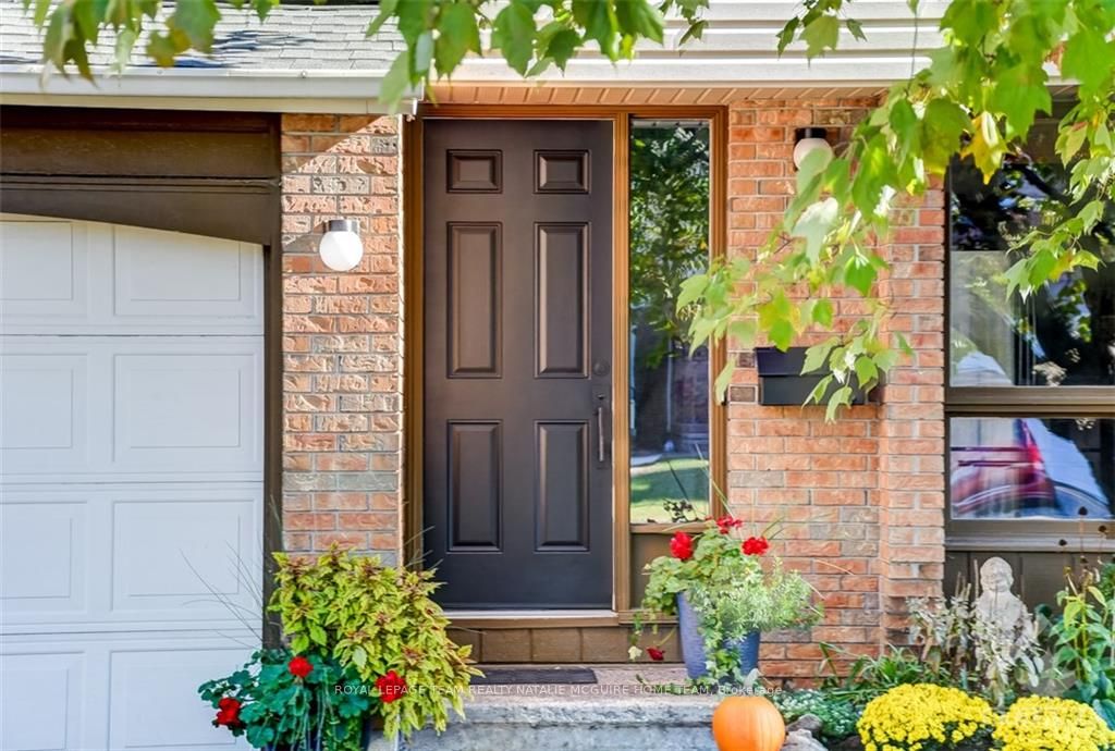 Photo 3 of 5 Fable Street, Ottawa, Barrhaven - Pheasant Run — HOMEH
