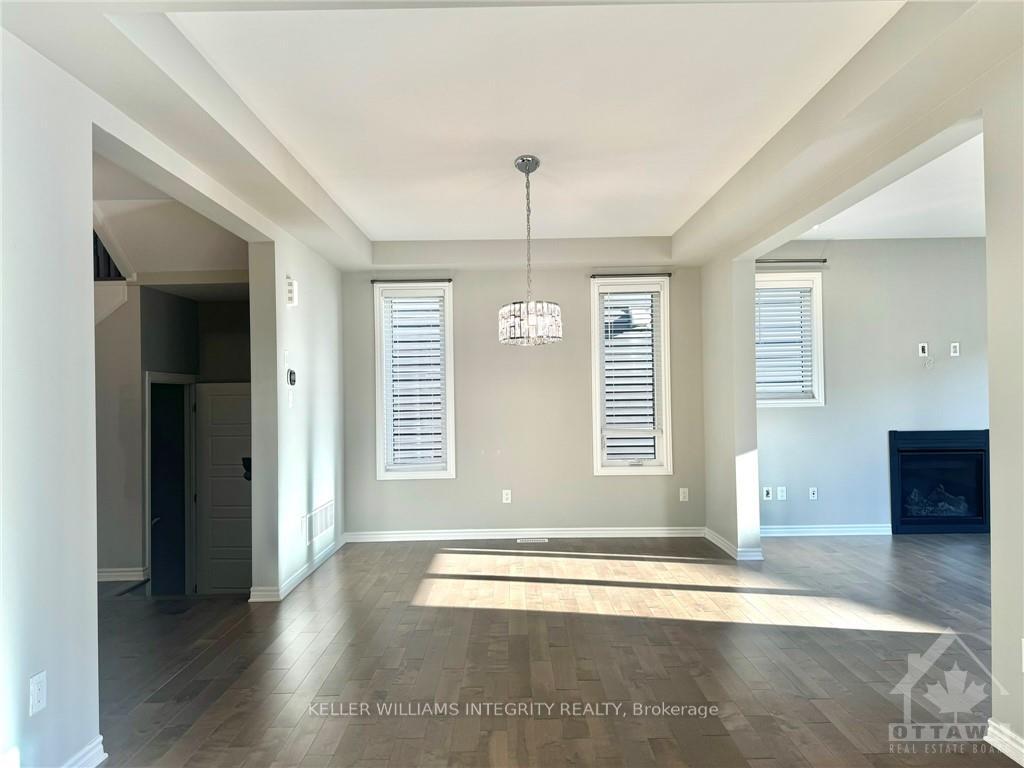 Photo 14 of 403 Aphelion Crescent, Ottawa, Barrhaven - Half Moon Bay — HOMEH