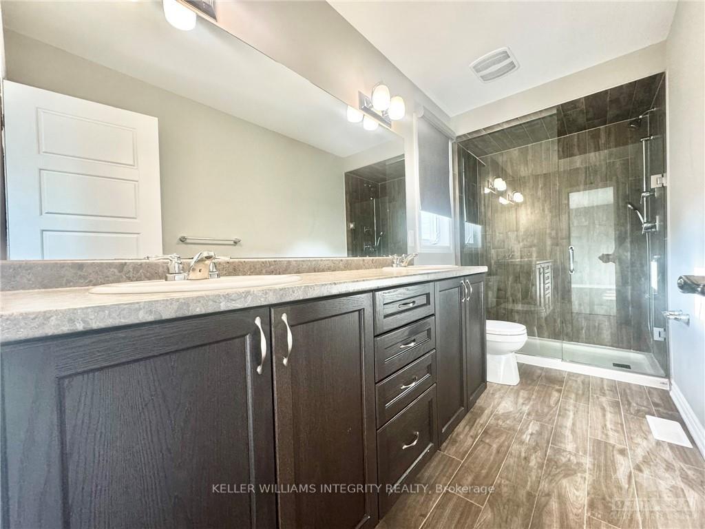 Photo 18 of 403 Aphelion Crescent, Ottawa, Barrhaven - Half Moon Bay — HOMEH