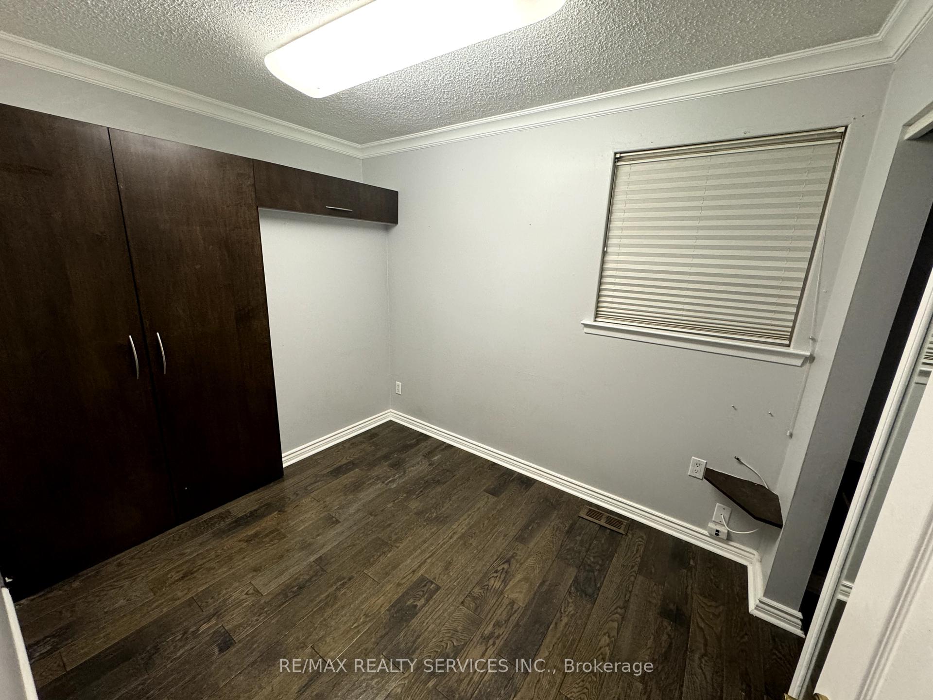 Photo 25 of 4 Flavian Crescent, Brampton, Southgate — HOMEH