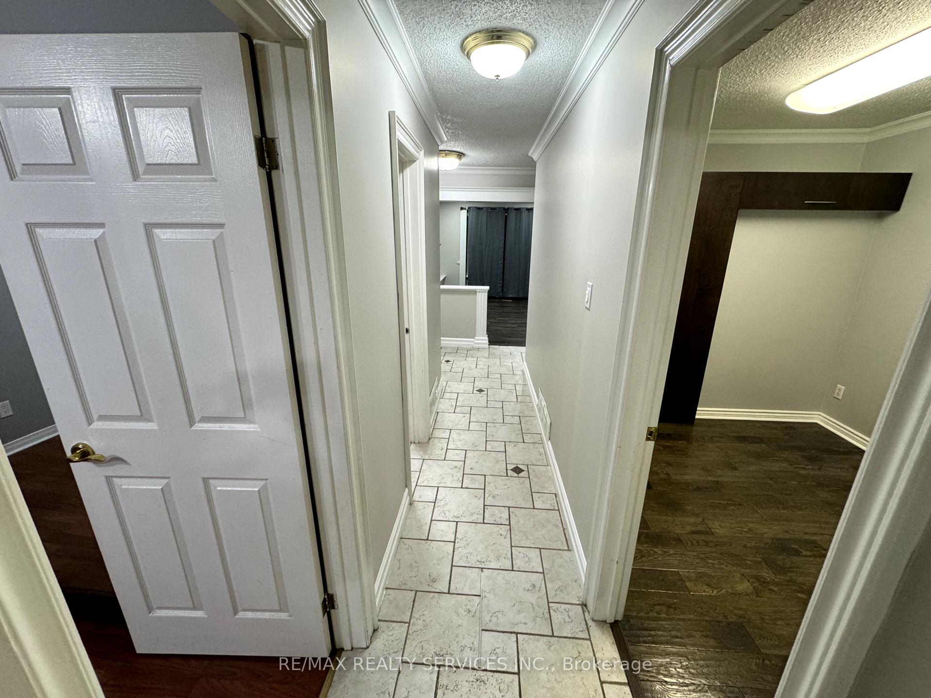 Photo 27 of 4 Flavian Crescent, Brampton, Southgate — HOMEH
