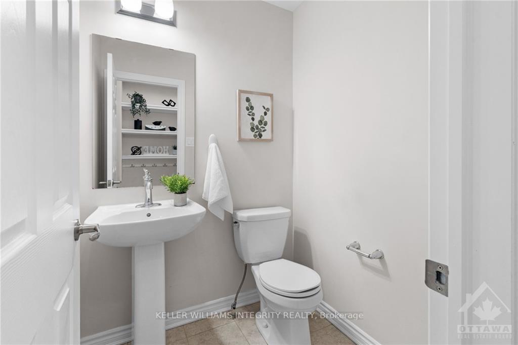 Photo 4 of 211 Merak Way, Ottawa, Barrhaven - Half Moon Bay — HOMEH