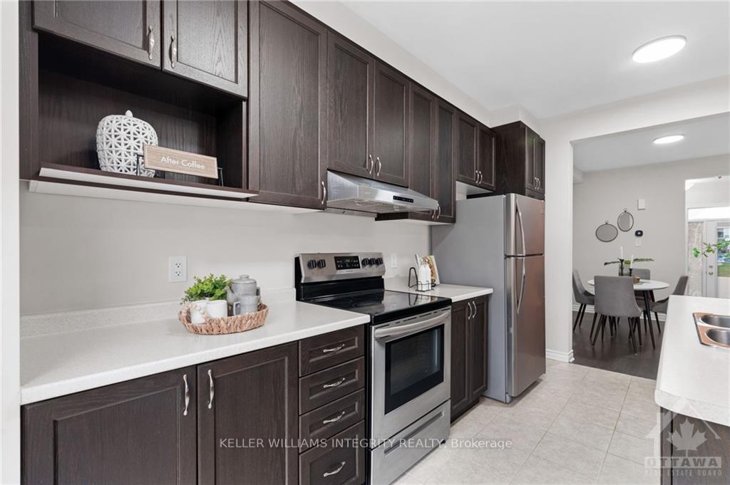 Photo 10 of 211 Merak Way, Ottawa, Barrhaven - Half Moon Bay — HOMEH