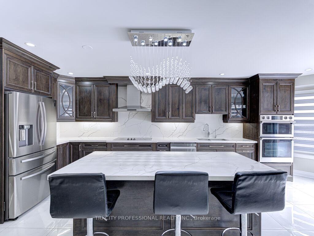 Photo 17 of 40 Brinkley Drive, Brampton, Snelgrove — HOMEH