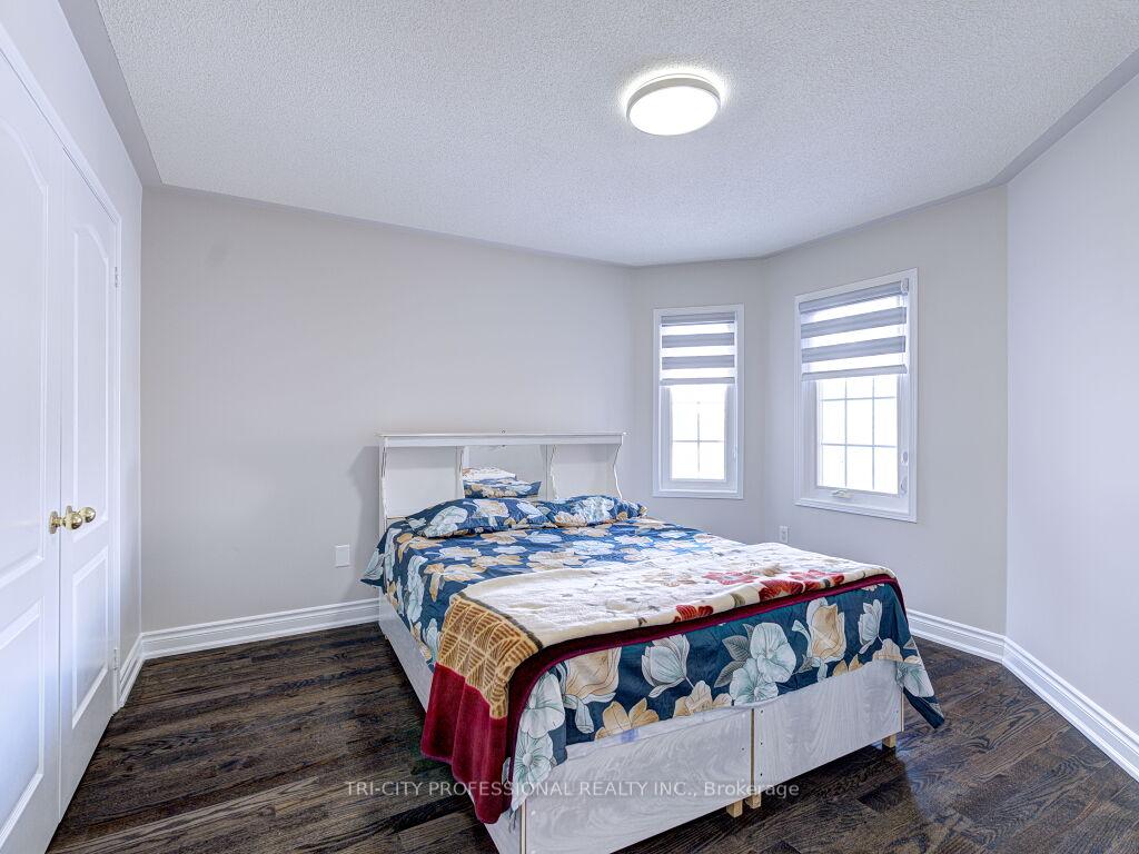 Photo 41 of 40 Brinkley Drive, Brampton, Snelgrove — HOMEH