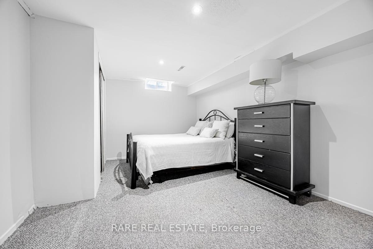 Photo 23 of 5 Mabley Crescent, Vaughan, Lakeview Estates — HOMEH