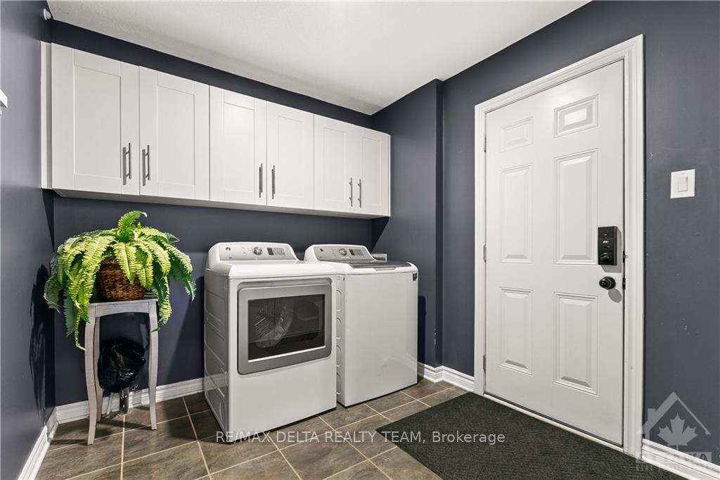 Photo 17 of 592 Anjana Circle, Ottawa, Barrhaven - Cedargrove/Fraserdale — HOMEH