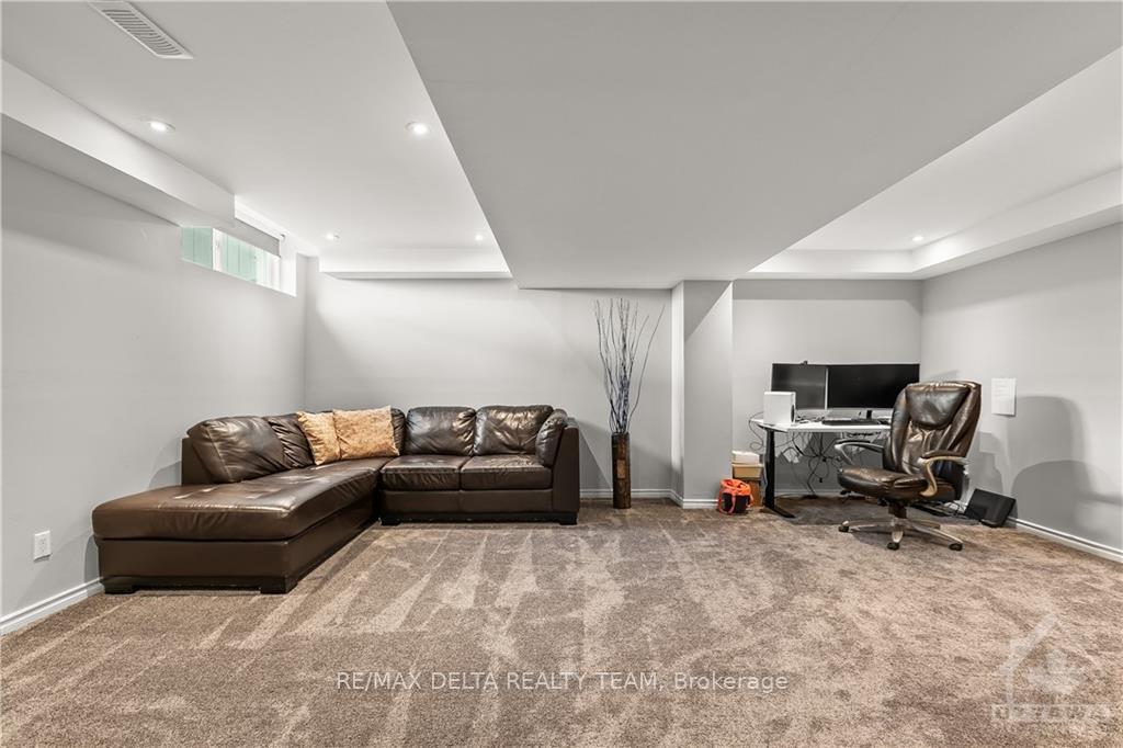 Photo 28 of 592 Anjana Circle, Ottawa, Barrhaven - Cedargrove/Fraserdale — HOMEH